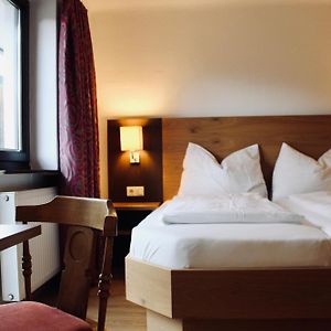 Kamer met een King Size Bed